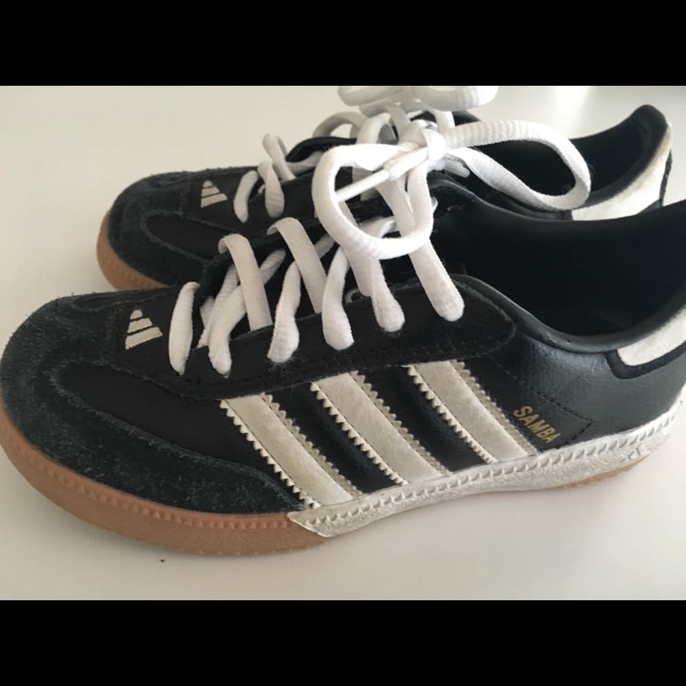 Adidas performance kids’ samba